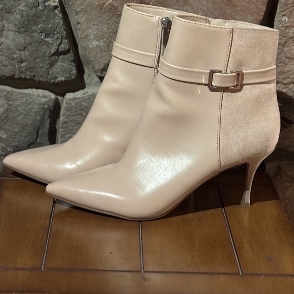 Nine West Cream Ankle Booties - Picture 2 of 6